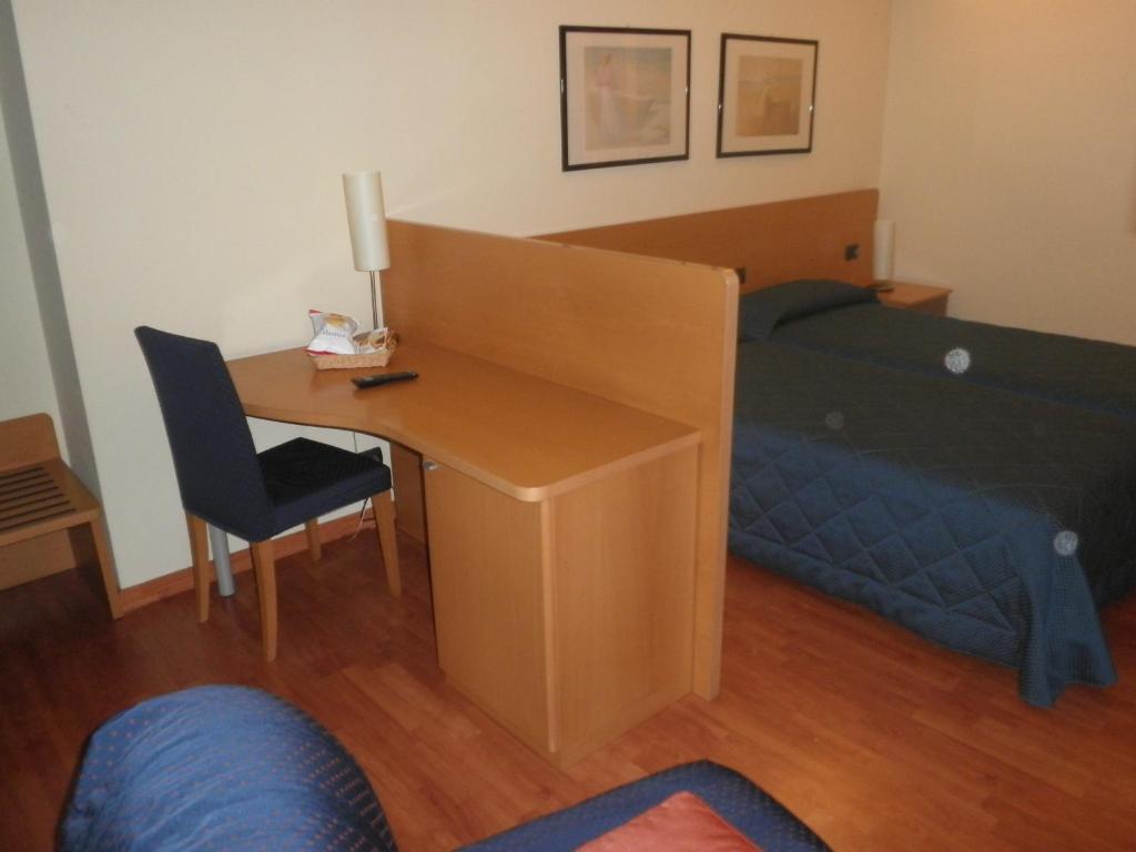 Hotel Selide ديسْيو الغرفة الصورة