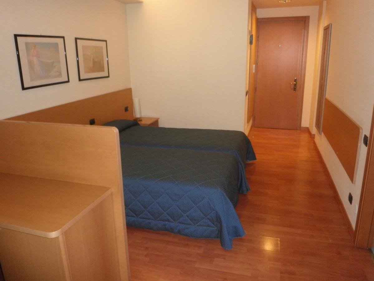 Hotel Selide ديسْيو المظهر الخارجي الصورة