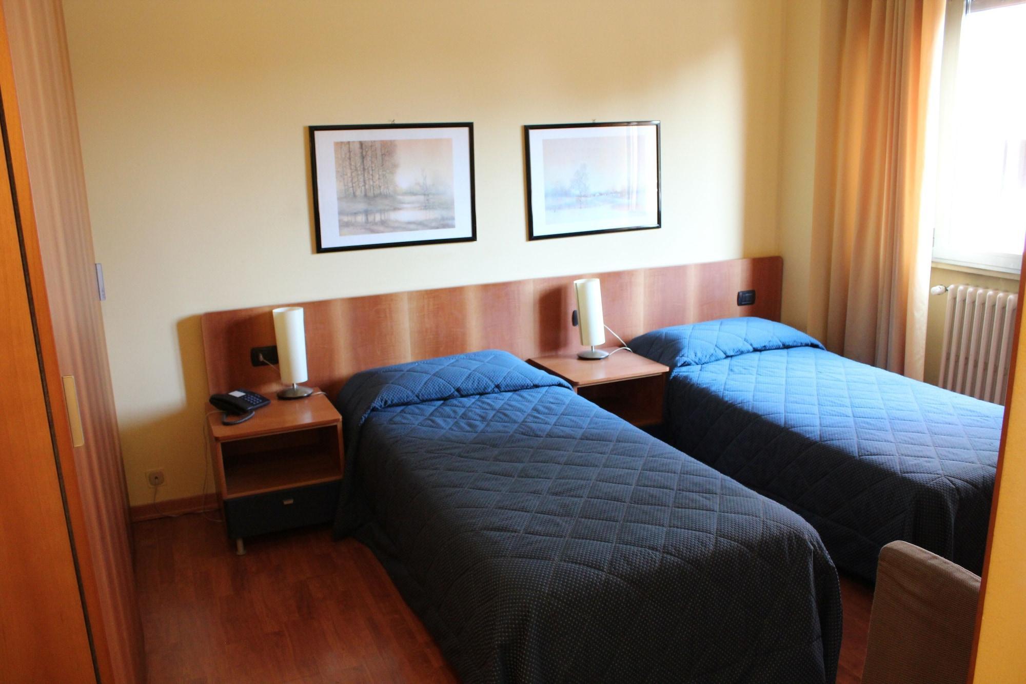 Hotel Selide ديسْيو المظهر الخارجي الصورة
