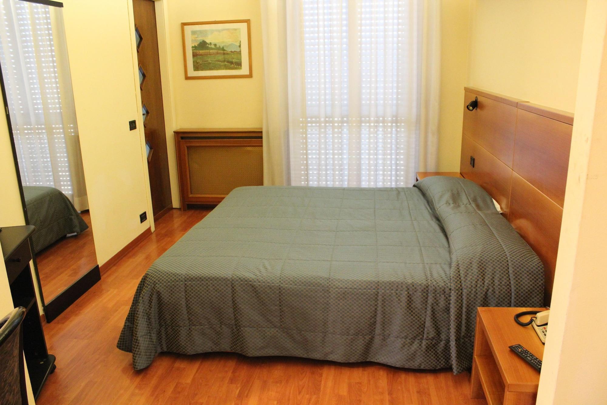 Hotel Selide ديسْيو المظهر الخارجي الصورة