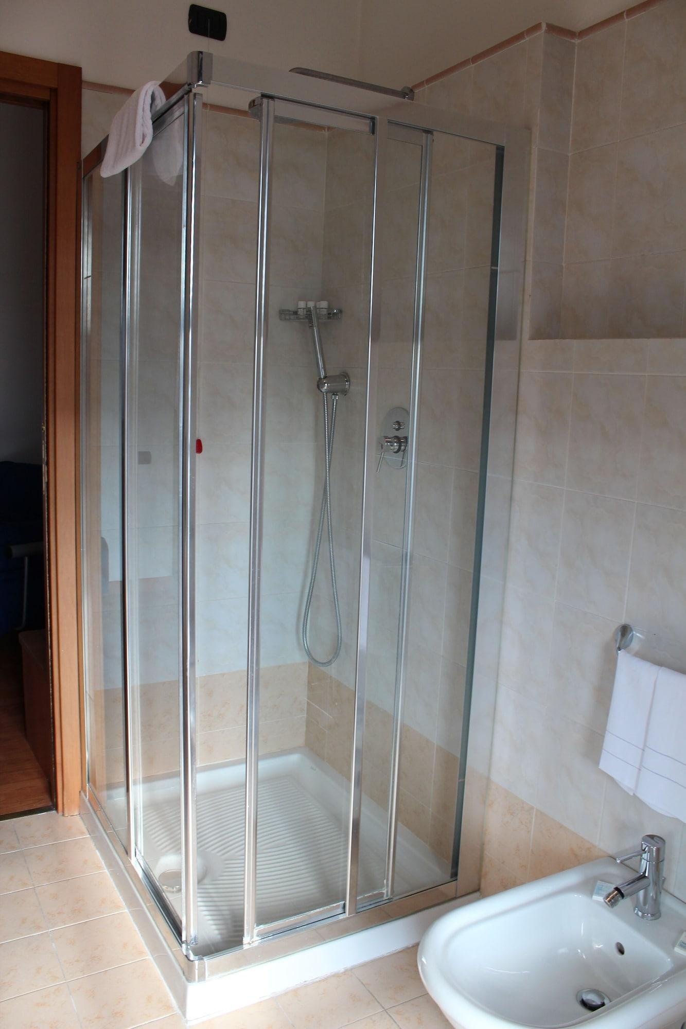 Hotel Selide ديسْيو المظهر الخارجي الصورة