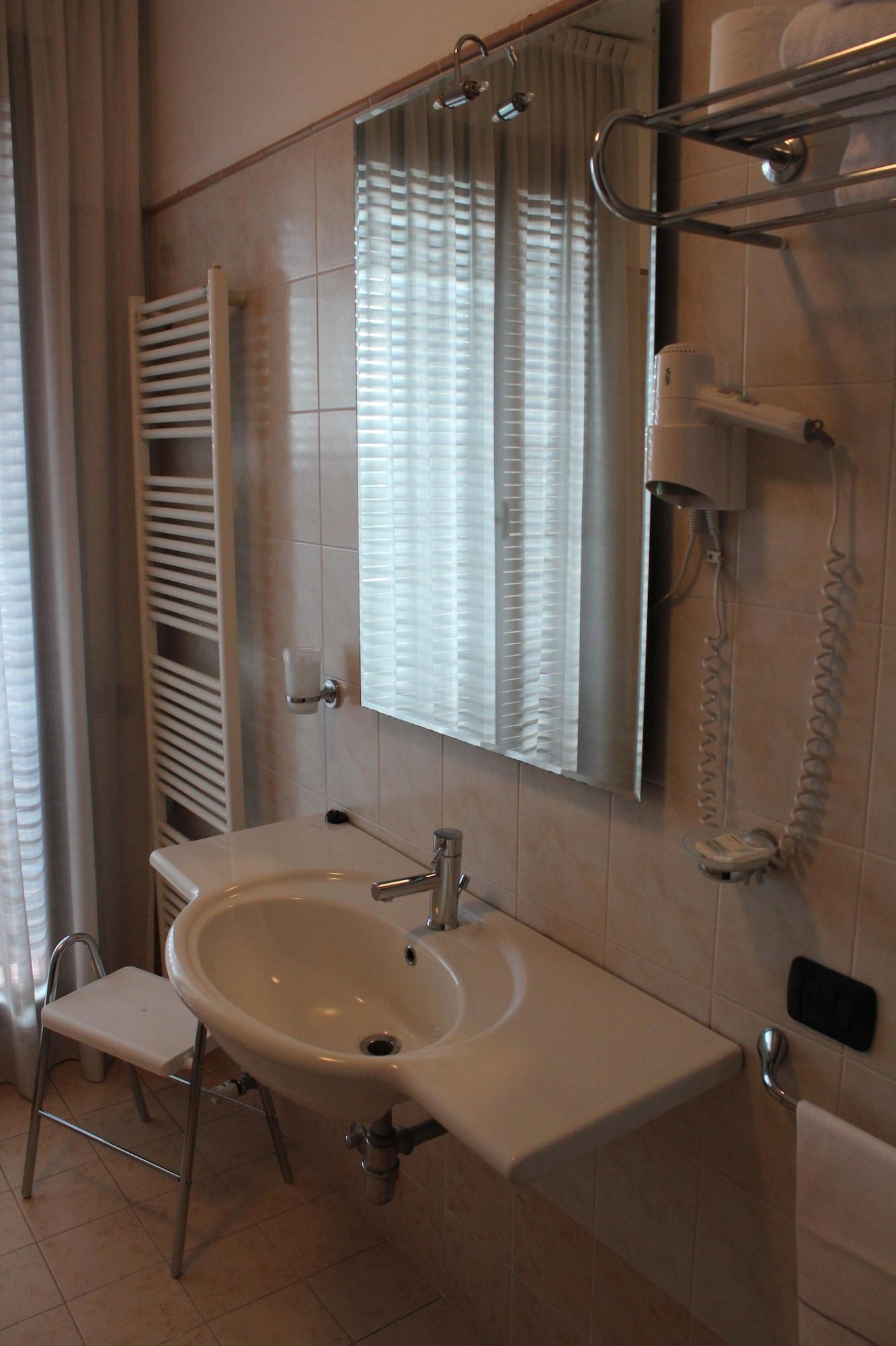 Hotel Selide ديسْيو المظهر الخارجي الصورة