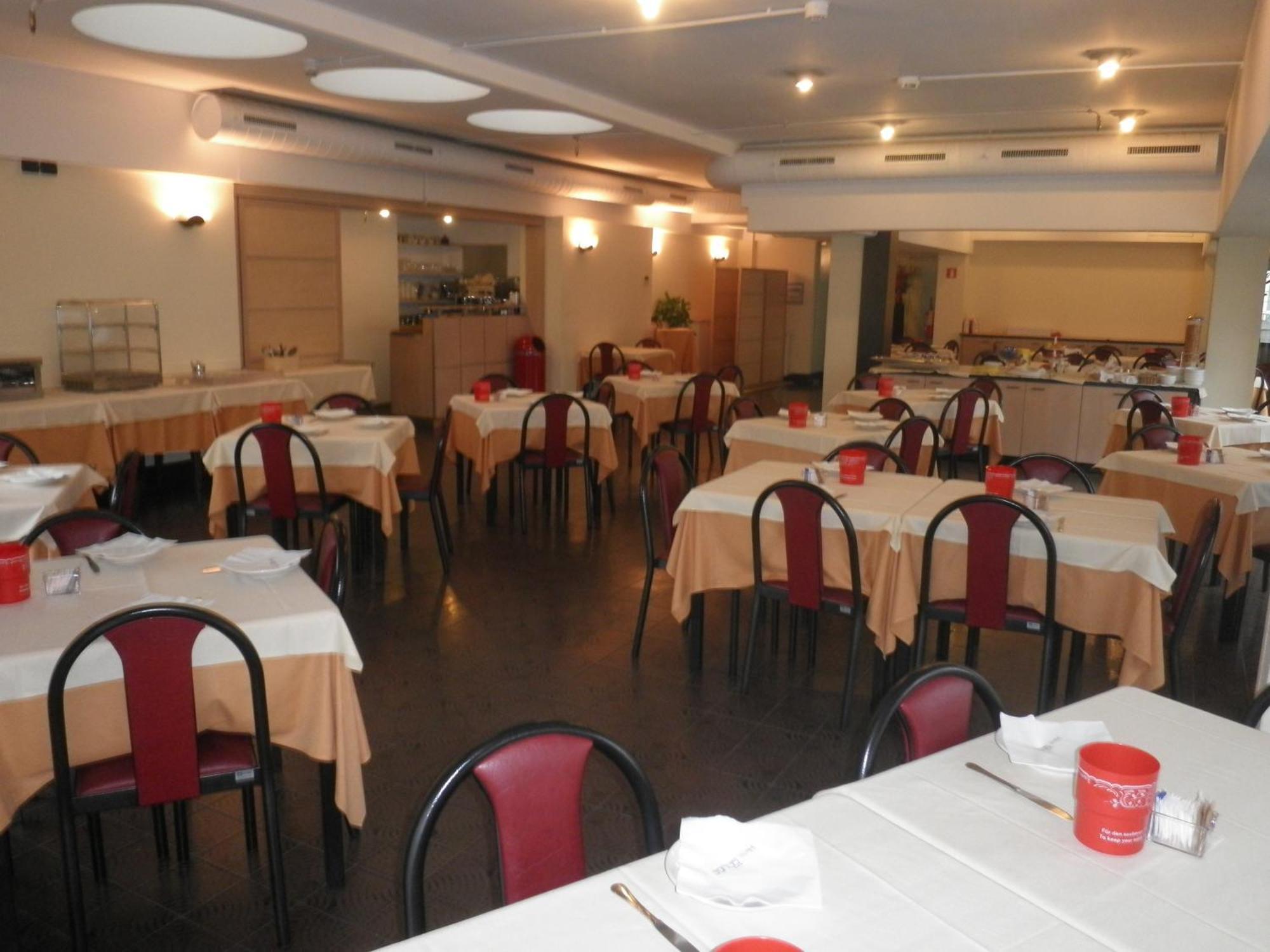 Hotel Selide ديسْيو المظهر الخارجي الصورة