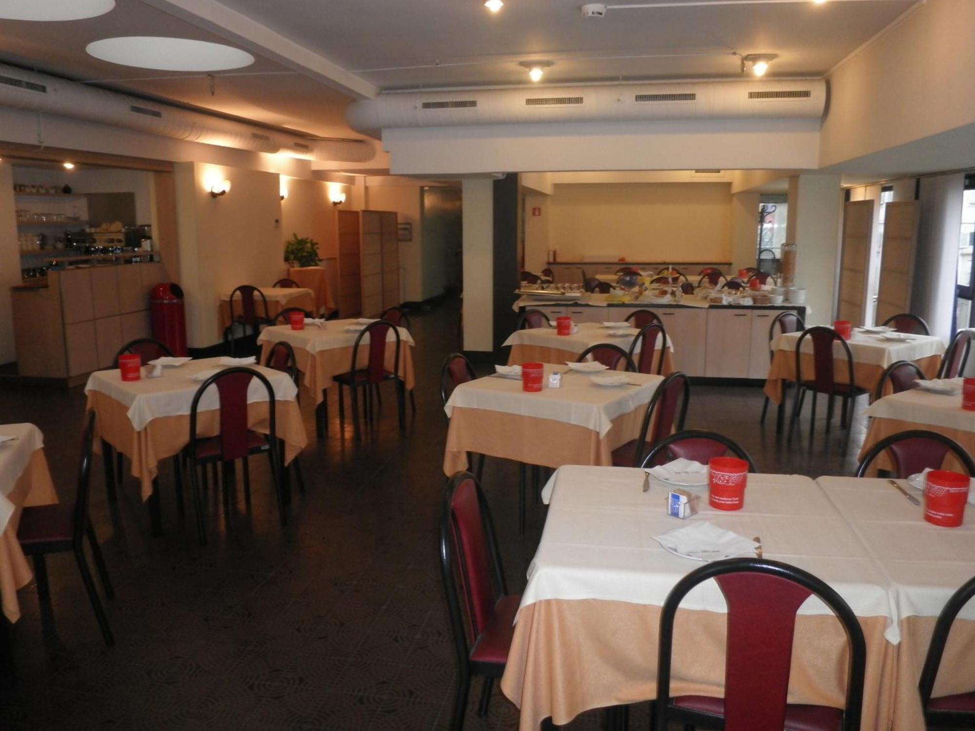 Hotel Selide ديسْيو المظهر الخارجي الصورة